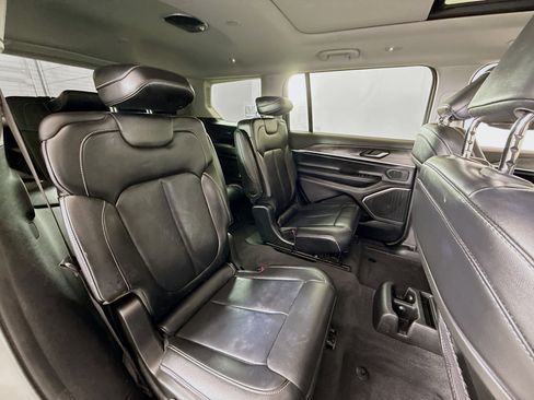 Used 2021 Jeep Grand Cherokee L Limited image 27