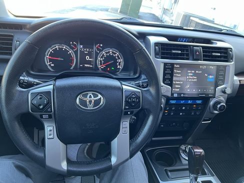 Used 2022 Toyota 4Runner Limited image 34