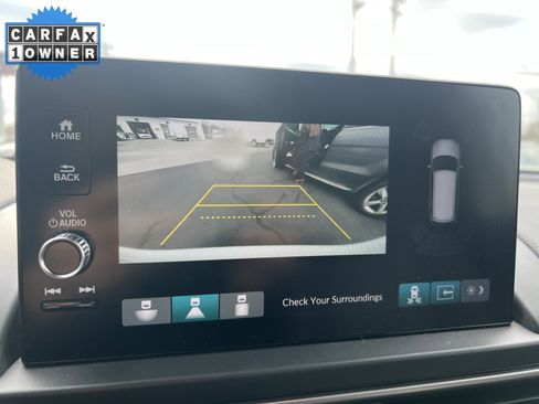 Used 2025 Honda Pilot EX-L image 25