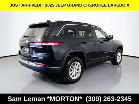 New 2025 Jeep Grand Cherokee Laredo X w/ Luxury Tech Group I image 7