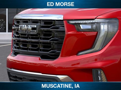 New 2026 GMC Acadia Elevation w/ Black Edition AWD/4WD image 13