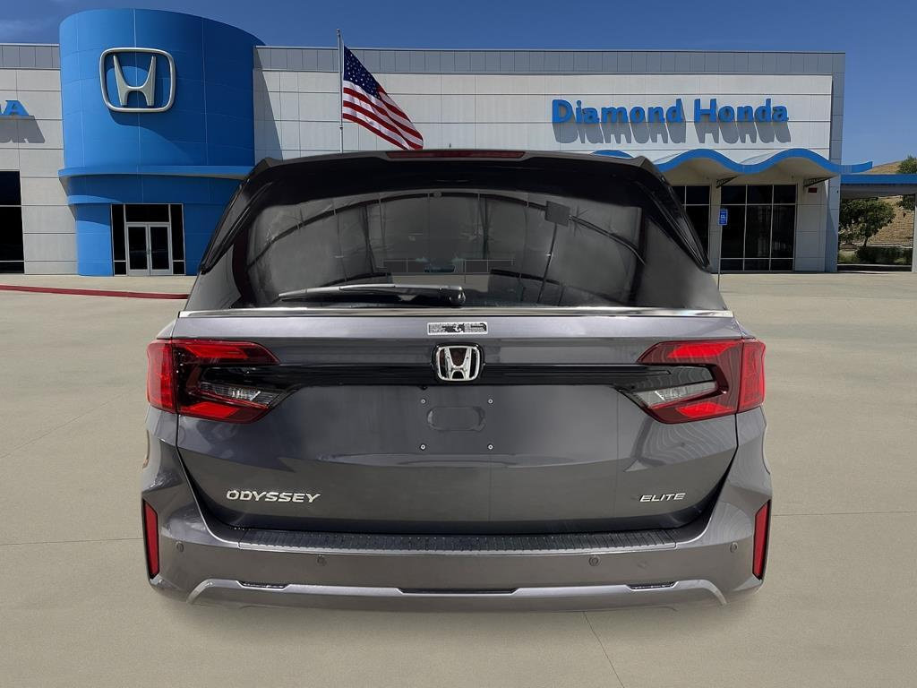 New 2027 Honda Odyssey Elite image 4