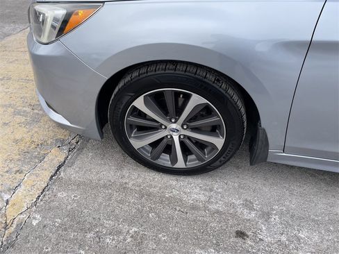 Used 2016 Subaru Legacy 3.6R Limited image 9