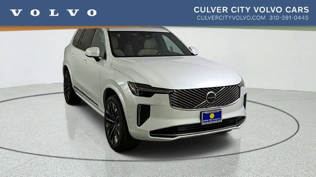 New 2026 Volvo XC90 T8 Plus w/ Protection Package AWD/4WD image 1