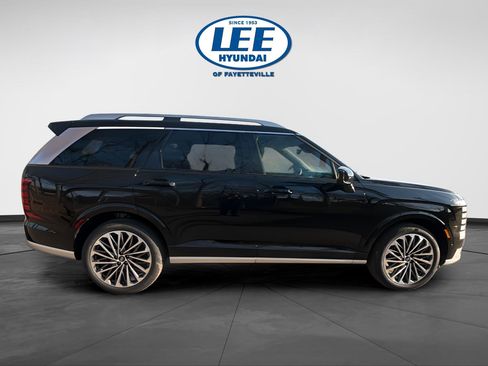 New 2026 Hyundai Palisade Calligraphy FWD image 6