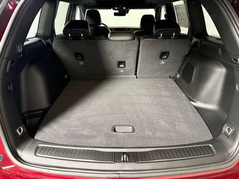 New 2026 Jeep Grand Cherokee Limited image 14