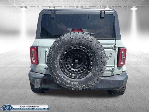Used 2023 Ford Bronco Outer Banks AWD/4WD image 7