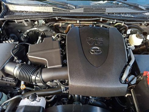 Used 2023 Toyota Tacoma SR image 27