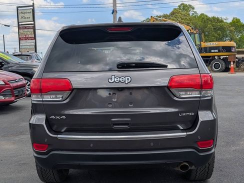 Used 2018 Jeep Grand Cherokee Limited AWD/4WD image 4