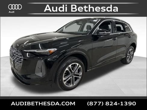 Certified 2025 Audi Q5 Premium Plus w/ Premium Plus image 3