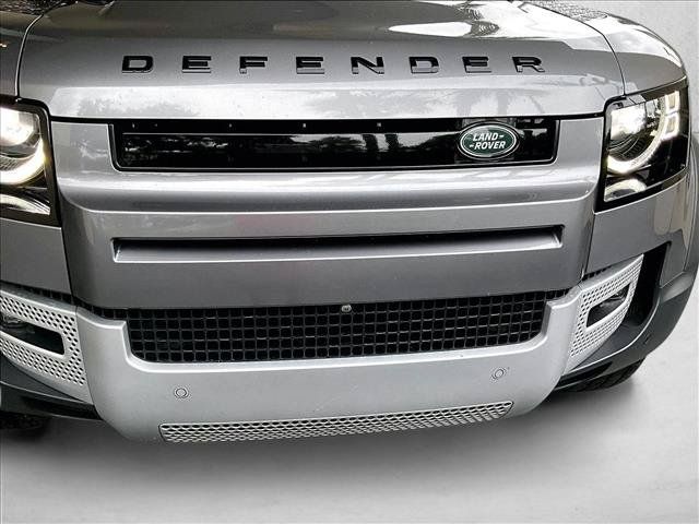 Used 2020 Land Rover Defender 110 SE AWD/4WD image 30