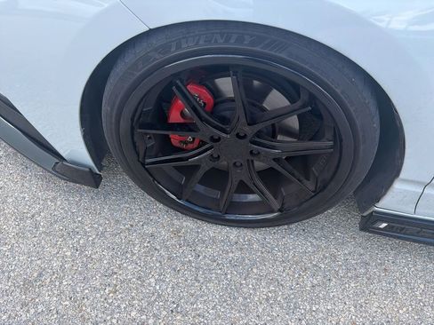 Used 2021 Toyota Avalon TRD image 13