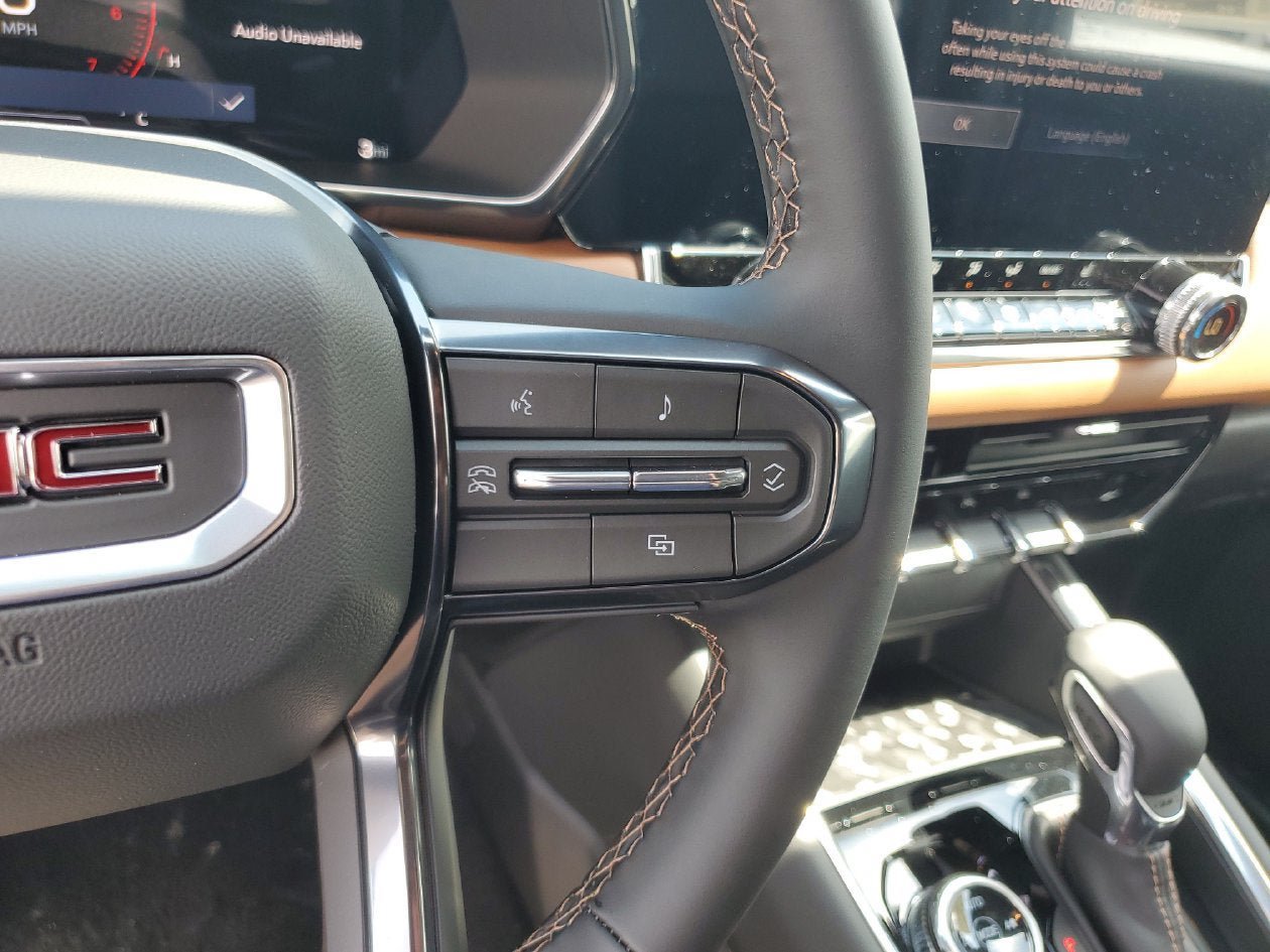 New 2026 GMC Canyon AT4 AWD/4WD image 28