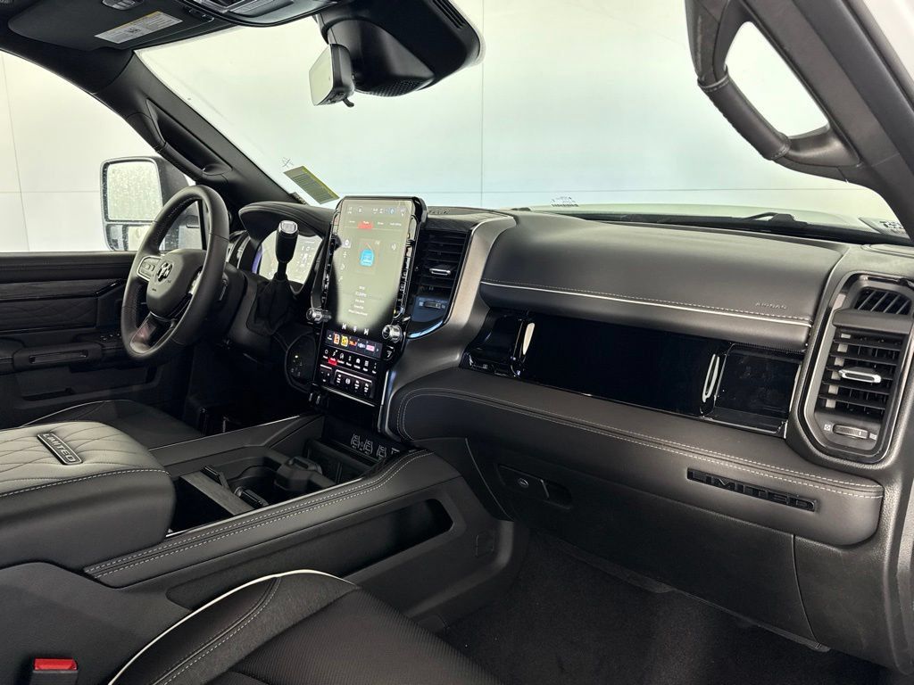 New 2027 RAM 2500 Limited AWD/4WD image 36