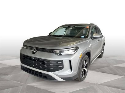 New 2026 Volkswagen Tiguan SE