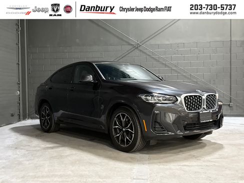 Used 2024 BMW X4 xDrive30i w/ Premium Package AWD/4WD image 1