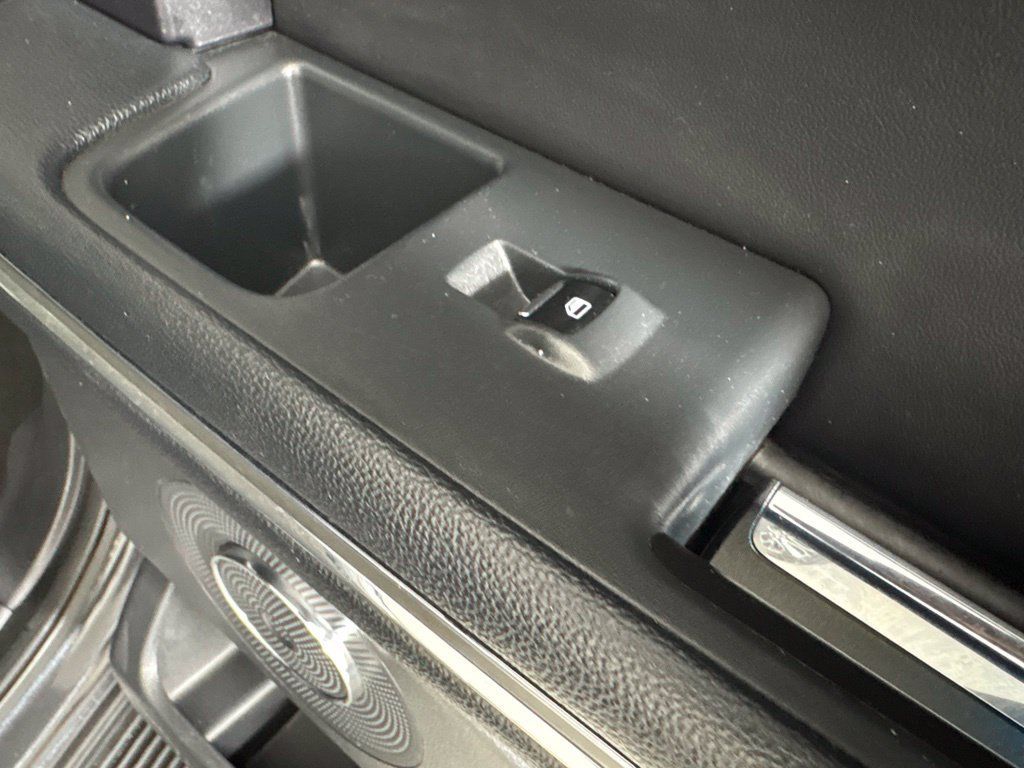Used 2024 Ford Expedition Max XLT AWD/4WD image 16
