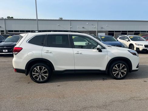 Used 2023 Subaru Forester Limited AWD/4WD image 6