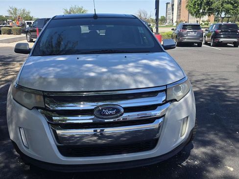 Used 2012 Ford Edge Limited FWD image 2