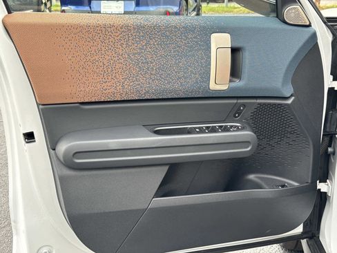 Certified 2025 MINI Cooper Countryman S w/ Comfort Package Max image 19