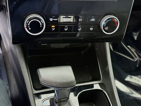 Certified 2022 Hyundai Tucson SEL image 8