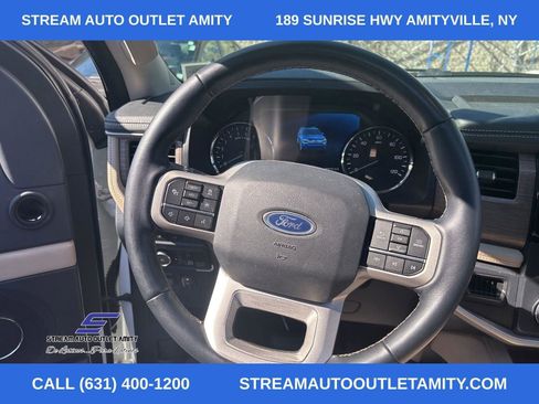 Used 2022 Ford Expedition Max Limited image 35