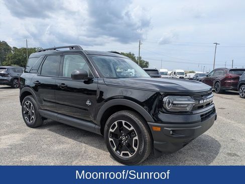 Certified 2024 Ford Bronco Sport Outer Banks w/ Tech Package AWD/4WD image 2