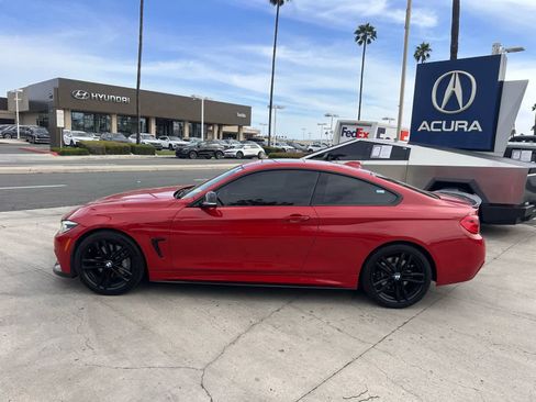 Used 2019 BMW 440i Coupe w/ M Sport Package image 2