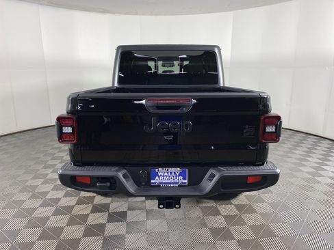 New 2026 Jeep Gladiator Willys image 7