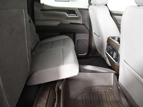 Used 2023 GMC Sierra 1500 SLT w/ SLT Premium Package image 49