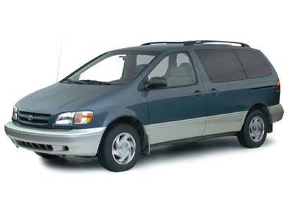Used 2000 Toyota Sienna LE