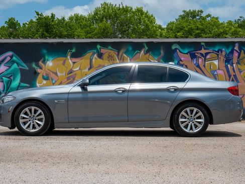 Used 2016 BMW 528i Sedan RWD image 9