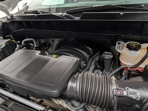 Used 2024 Chevrolet Silverado 1500 RST w/ Redline Edition AWD/4WD image 29