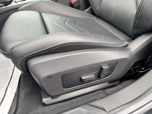 New 2025 BMW 228i xDrive w/ Premium Package image 20