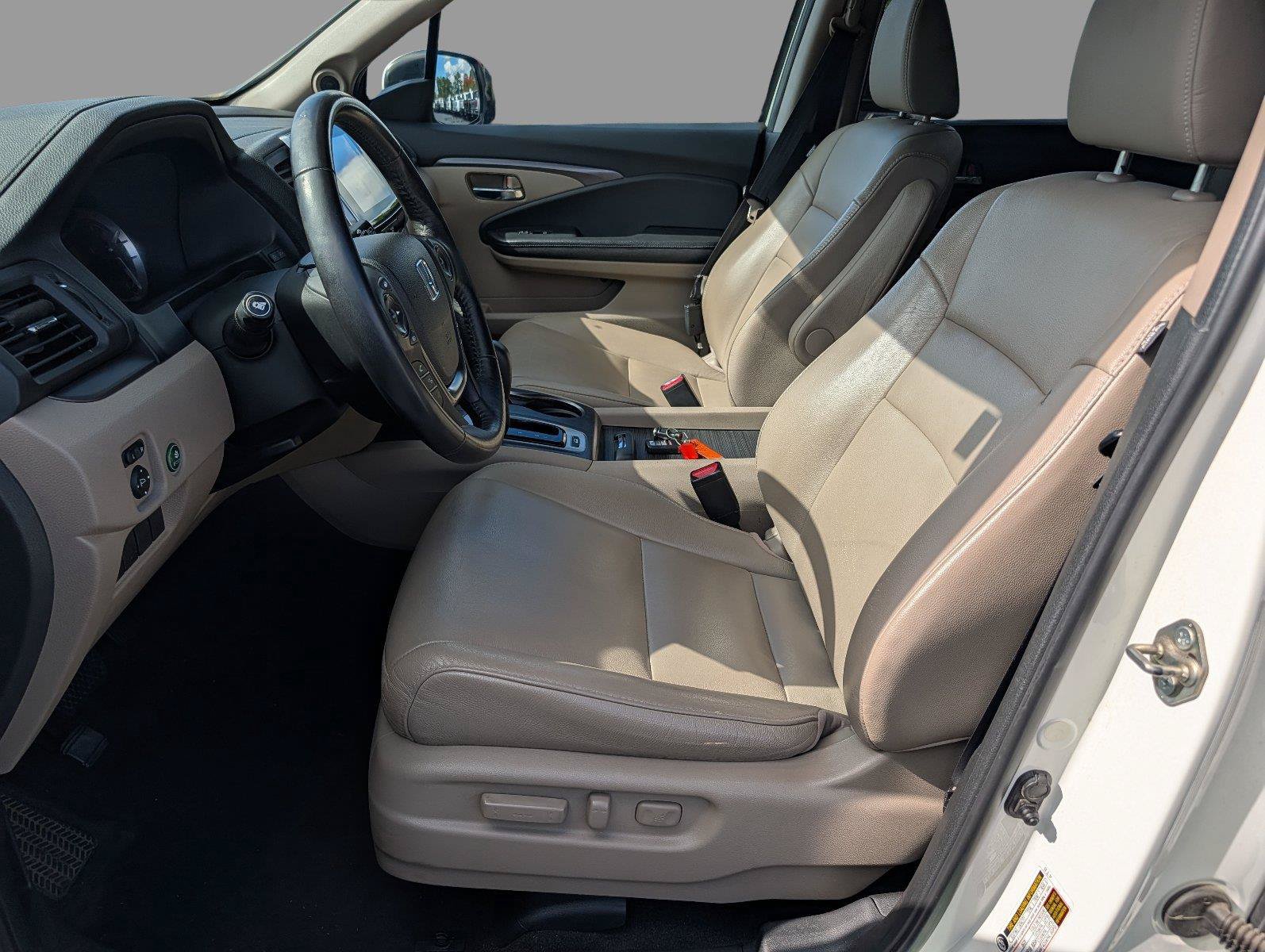 Used 2017 Honda Pilot EX-L image 10