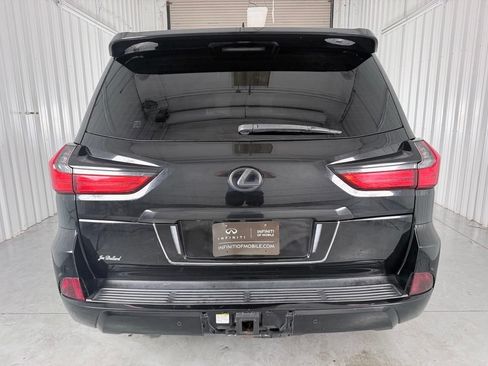 Used 2016 Lexus LX 570 4WD image 6
