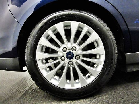 Used 2017 Ford C-MAX SE image 20