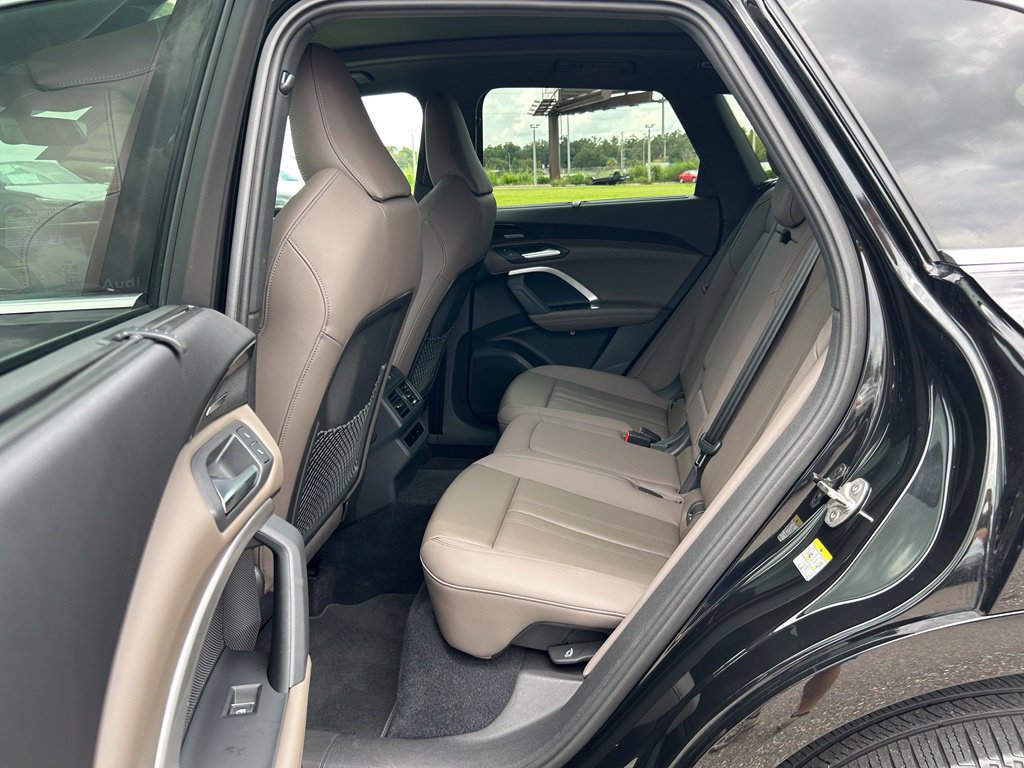 Used 2025 Audi Q5 Premium Plus AWD/4WD image 48