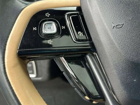 Used 2021 Lincoln Corsair Reserve w/ Equipment Group 201A image 36