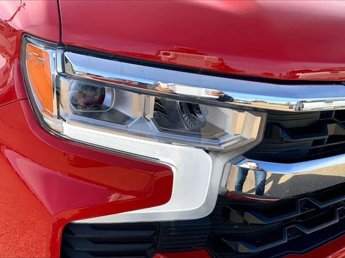 Used 2025 Chevrolet Silverado 1500 LT image 35
