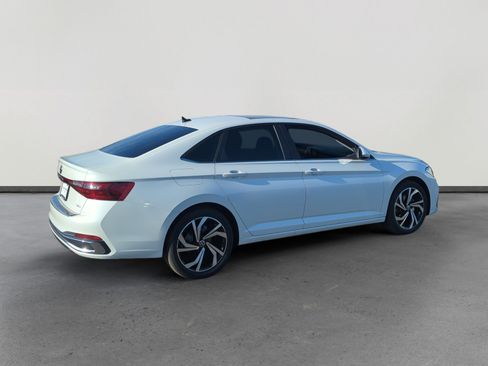New 2026 Volkswagen Jetta SEL image 5