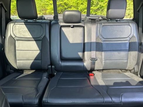 Used 2025 Ford F150 Raptor AWD/4WD image 38