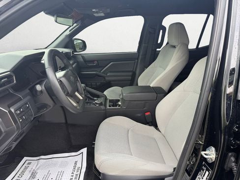 Used 2025 Toyota 4Runner SR5 image 9