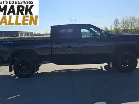 Used 2024 Chevrolet Silverado 2500 ZR2 w/ ZR2 Bison Edition AWD/4WD image 9