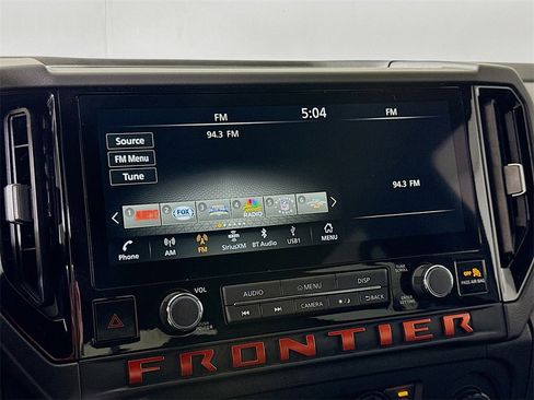 Used 2025 Nissan Frontier PRO-4X w/ Pro Convenience Package image 25