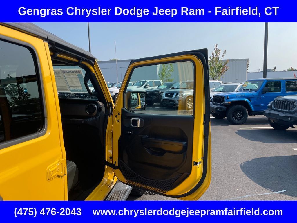 Used 2019 Jeep Wrangler Unlimited Sport S AWD/4WD image 19