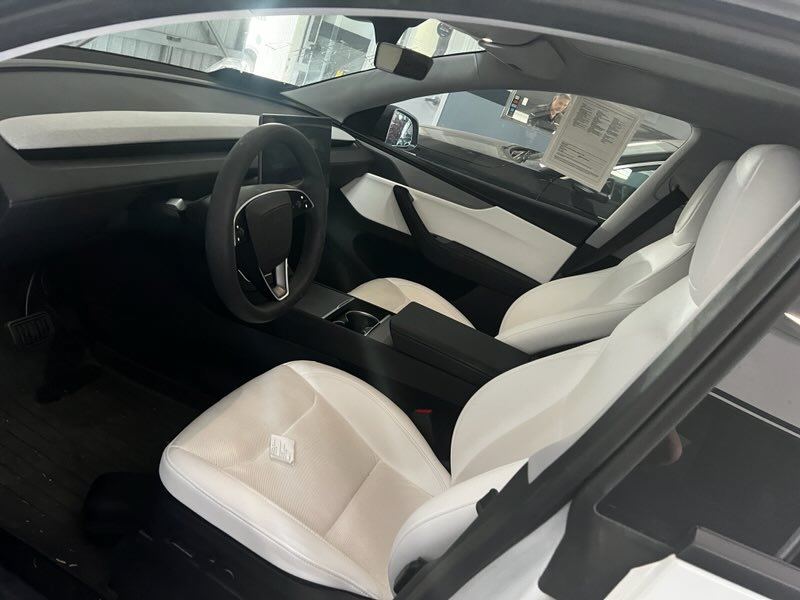 Used 2026 Tesla Model Y Long Range AWD/4WD image 5