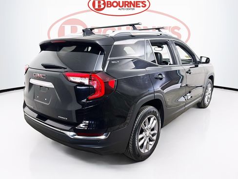 Used 2022 GMC Terrain SLT w/ Infotainment Package II AWD/4WD image 12