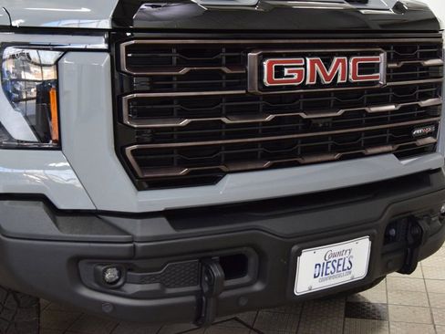 Used 2024 GMC Sierra 2500 AT4X w/ AT4X AEV Edition image 11