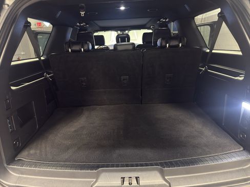 Used 2019 Ford Expedition Max XLT image 30